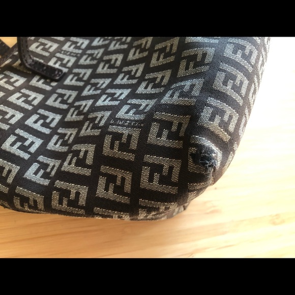 Authentic Fendi Zucchino tote bag - Picture 9 of 13